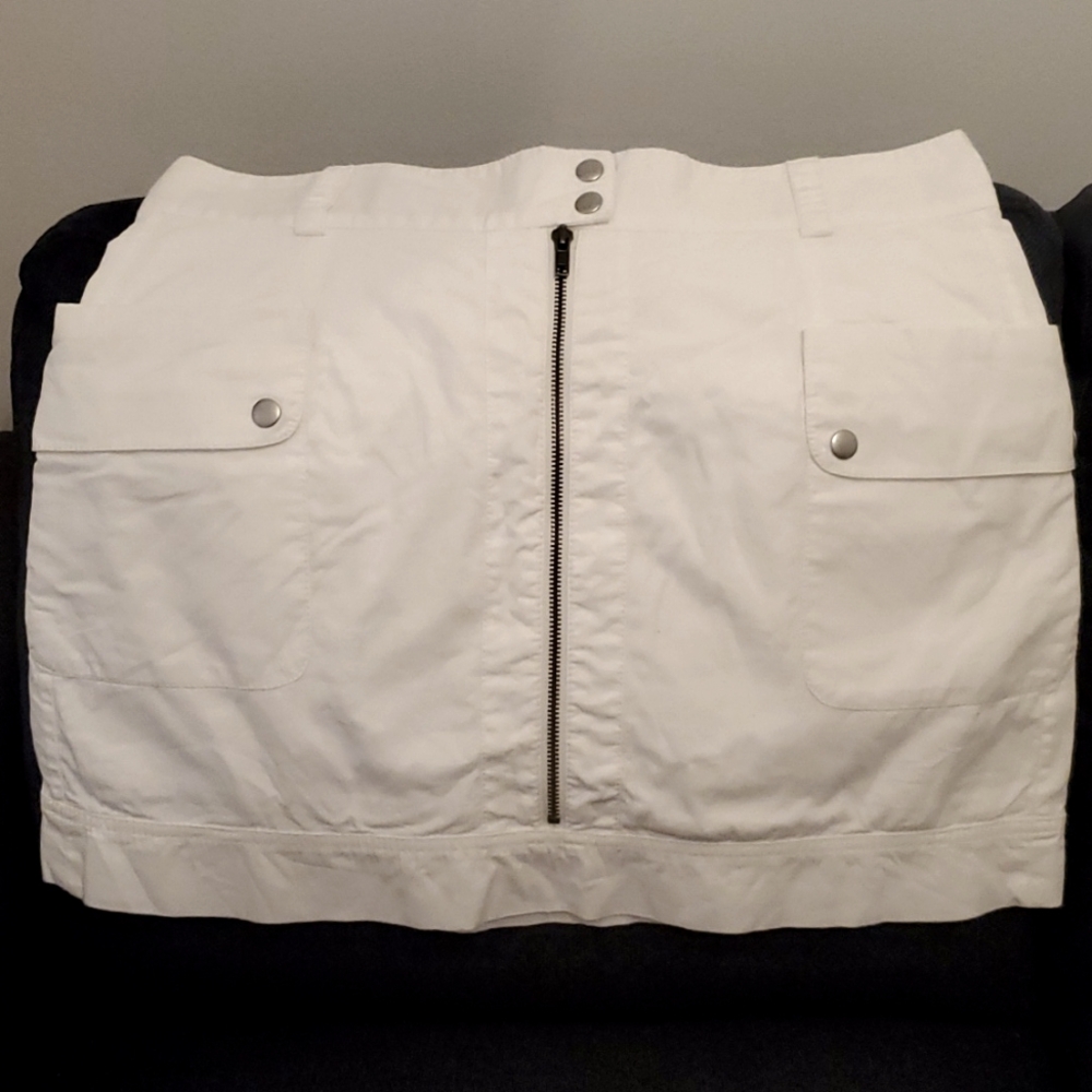 French Connection white skirt. 100% cotton